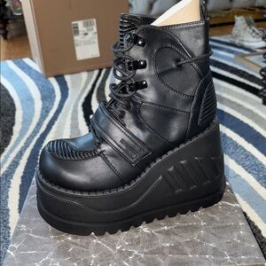 Demonia Void Stomper